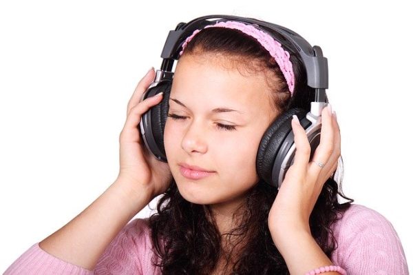 girl listening to music